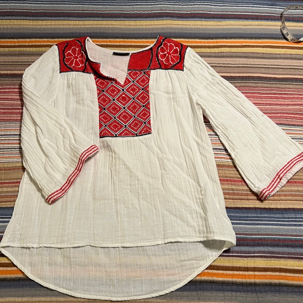 AP NY White Cotton Cross StitchEmbroidered Tunic Top Bell Sleeve Women's M